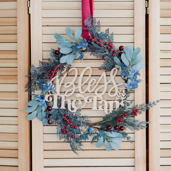 Believe - Christmas Wreath with Personalised Family Plaque