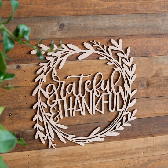 Grateful Thankful Foliage Wooden Wreath